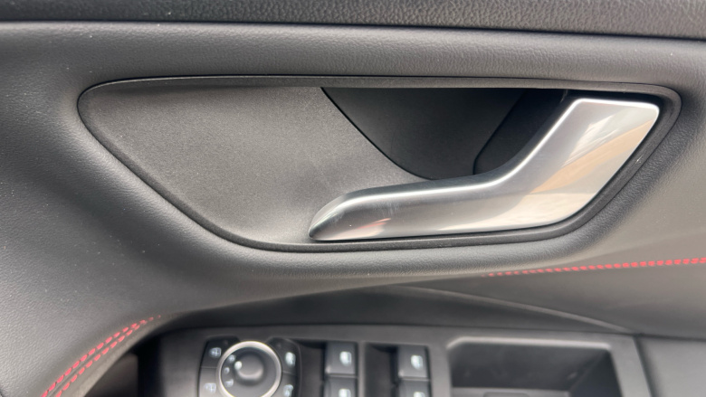 Ford Puma 1.0 EcoBoost Hybrid mHEV ST-Line 5dr Petrol Hatchback